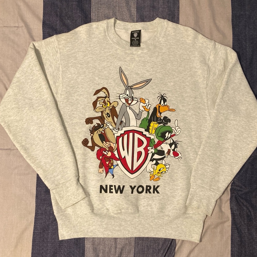 Vtg 97 Warner Bros Mens Sweatshirt Sz M Bugs Bunny Daffy Duck Grey USA